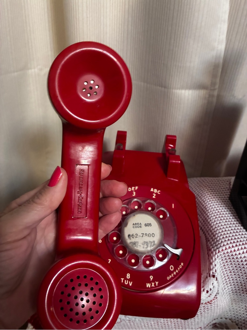 Vintage Red Rotary Dial Landline Telephone Classic Retro Style Bat Phone - Picture 8 of 13